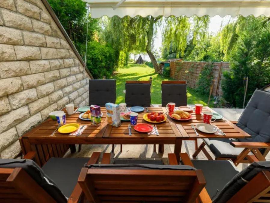 Green Lake House - Private Beach At Balaton Balatonakarattya Luaran gambar
