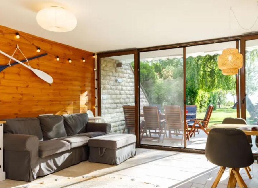 Green Lake House - Private Beach At Balaton Balatonakarattya Luaran gambar