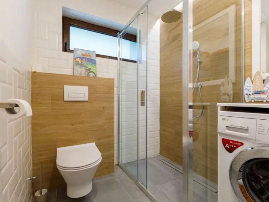 Green Lake House - Private Beach At Balaton Balatonakarattya Luaran gambar